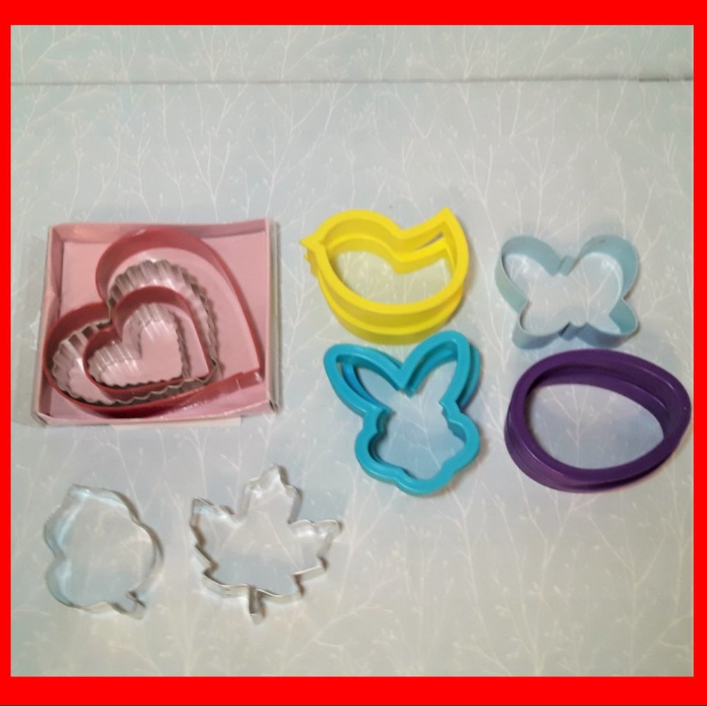 13 Seasonal Cookie Cutters Easter/Hearts/Fall Etc.